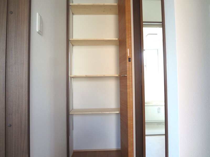 沢村賃貸住宅南棟の物件内観写真