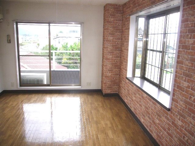 第二フラワーハイツの物件内観写真