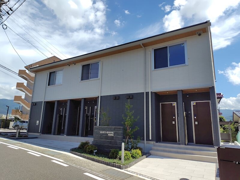 GRAND　D-ROOM中条の物件外観写真