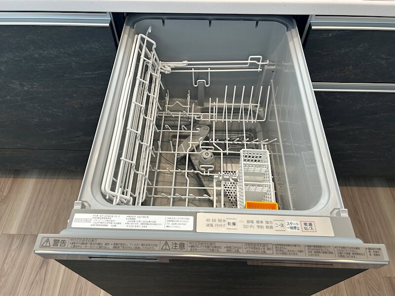 アルビオアルファ渚ガーデンIIの物件内観写真