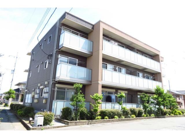 ルーシーエメラルド（安堀町）の物件外観写真