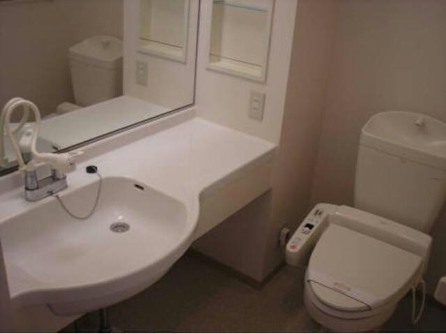 ルリエール（安堀町）の物件内観写真