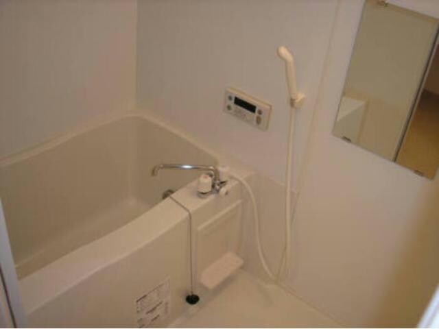 ルリエール（安堀町）の物件内観写真