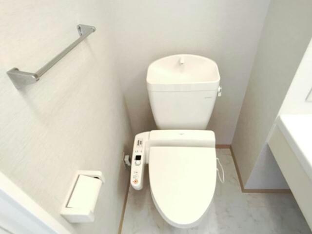 ルリエール（安堀町）の物件内観写真