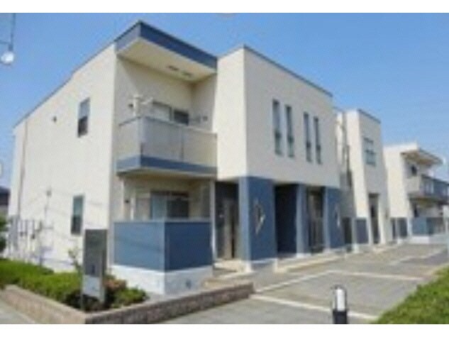 シプリエールＨ（境女塚）の物件外観写真