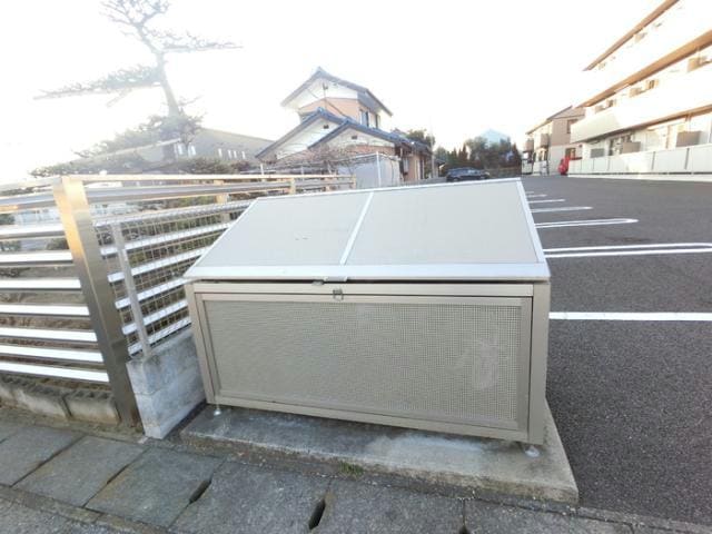 オマージュＡ（境伊与久）の物件外観写真