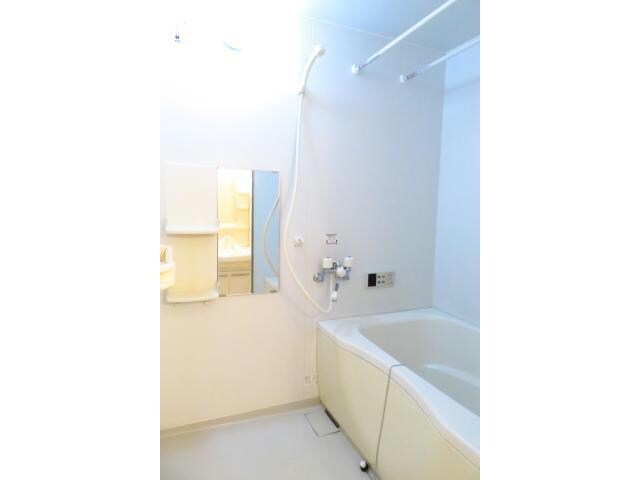 プランドールＤ（西田町）の物件内観写真