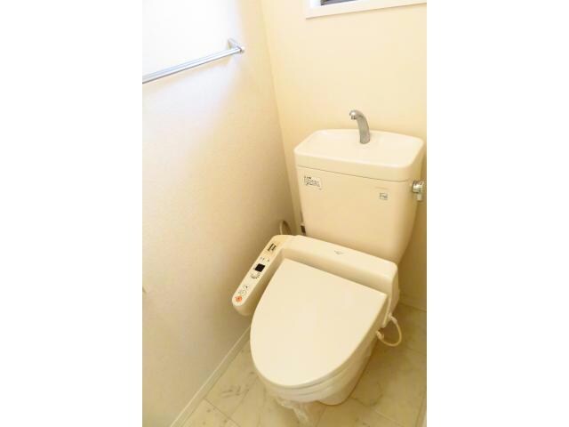 プランドールＤ（西田町）の物件内観写真