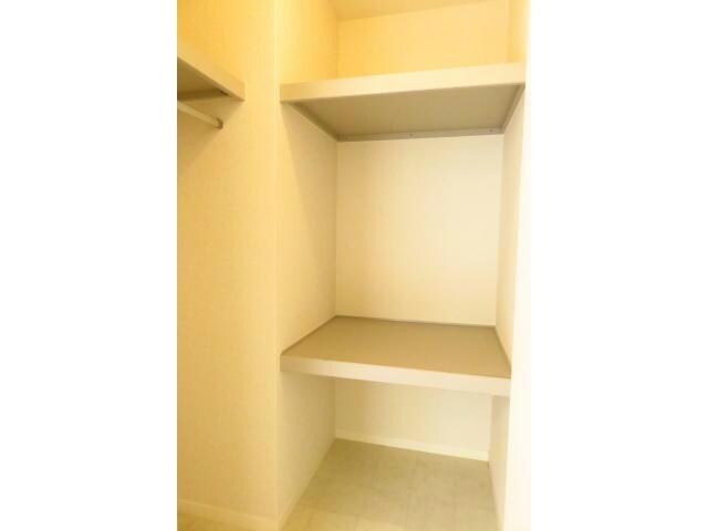 プランドールＤ（西田町）の物件内観写真