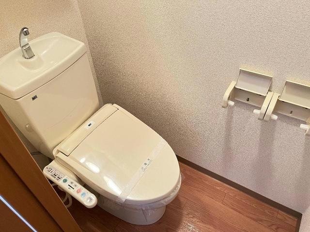 アザレア（豊城町）の物件内観写真