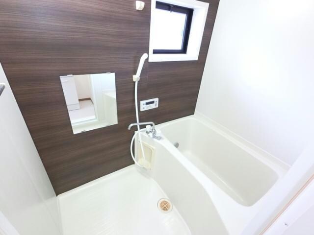 プルミエ・ラムールＡ（連取町）の物件内観写真