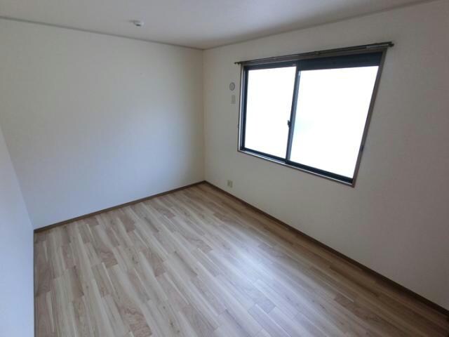 プルミエ・ラムールＡ（連取町）の物件内観写真