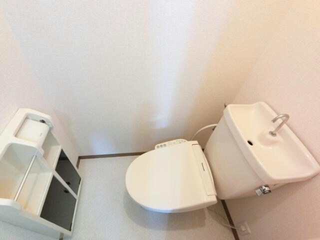 プルミエ・ラムールＡ（連取町）の物件内観写真