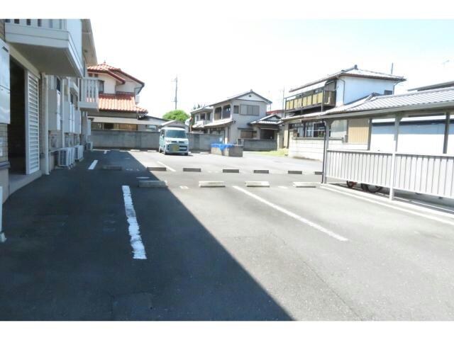 フリージアＭ（下植木町）の物件外観写真