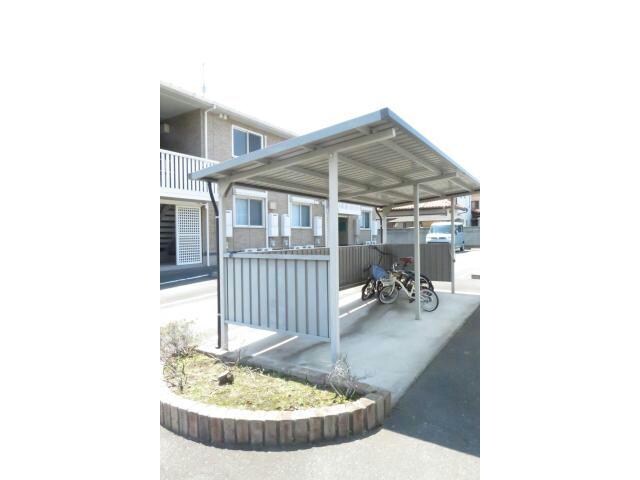 フリージアＭ（下植木町）の物件外観写真