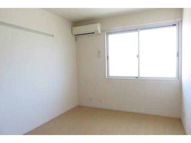 フリージアＭ（下植木町）の物件内観写真