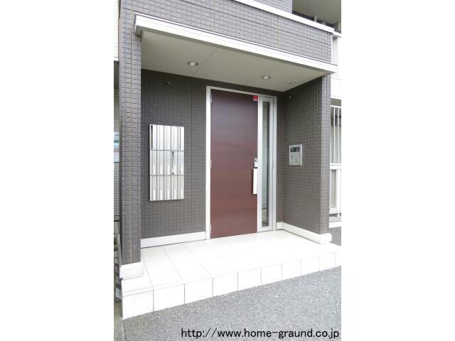 アゼリアヒルズ（茂呂町）の物件外観写真