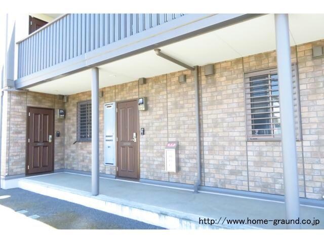 クローリス（赤堀鹿島町）の物件外観写真