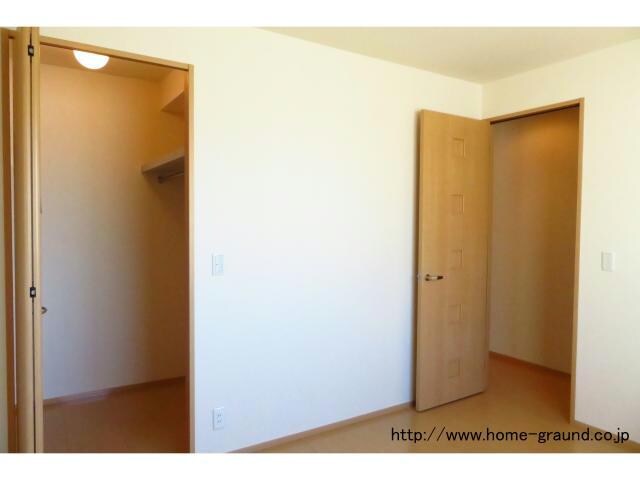 クローリス（赤堀鹿島町）の物件内観写真