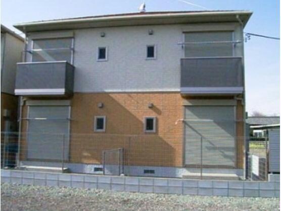 オレンジガーデンA（三室町）の物件外観写真