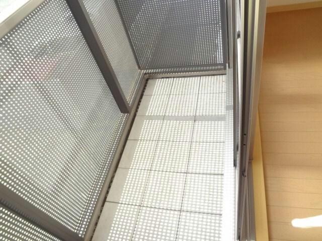 オレンジガーデンA（三室町）の物件内観写真