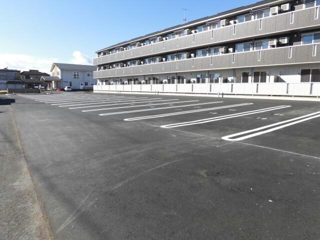 エメラルドグリーン（寿町）の物件外観写真