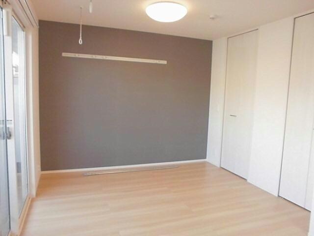 エメラルドグリーン（寿町）の物件内観写真