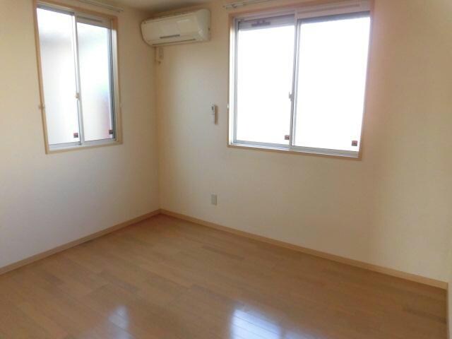 フォルトゥーナC（境東新井）の物件内観写真