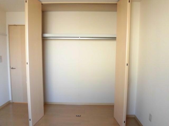 フォルトゥーナC（境東新井）の物件内観写真