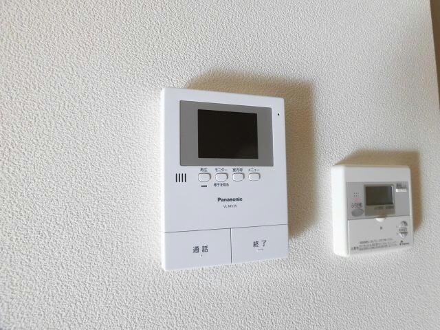 フロントマーレB（田部井町）の物件内観写真