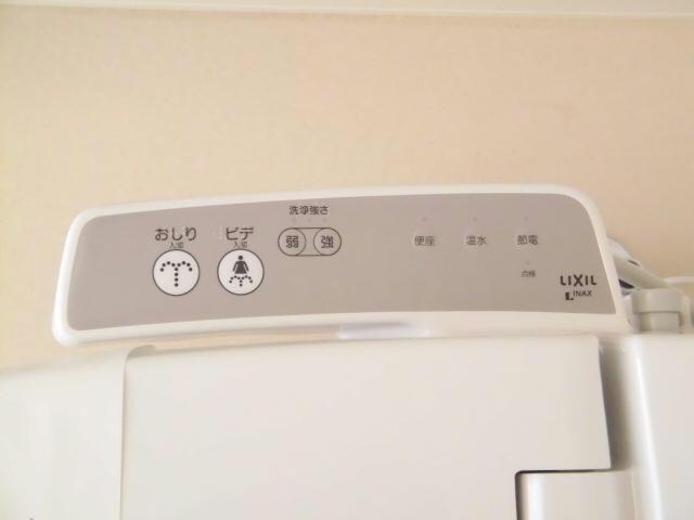 フロントマーレB（田部井町）の物件内観写真