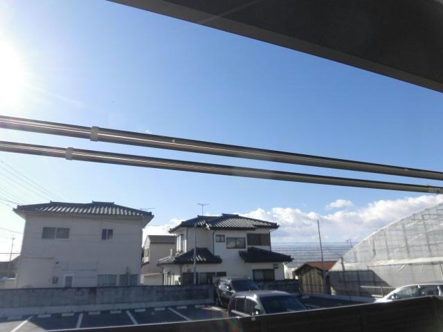 フロントマーレB（田部井町）の物件内観写真