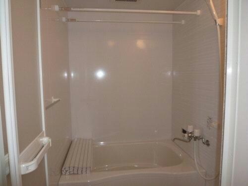 エストレリータ（茂呂町）の物件内観写真