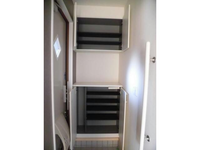 ベルドミールＢ（豊城町）の物件内観写真