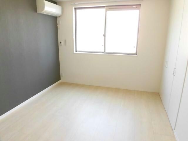 ベルドミールＢ（豊城町）の物件内観写真