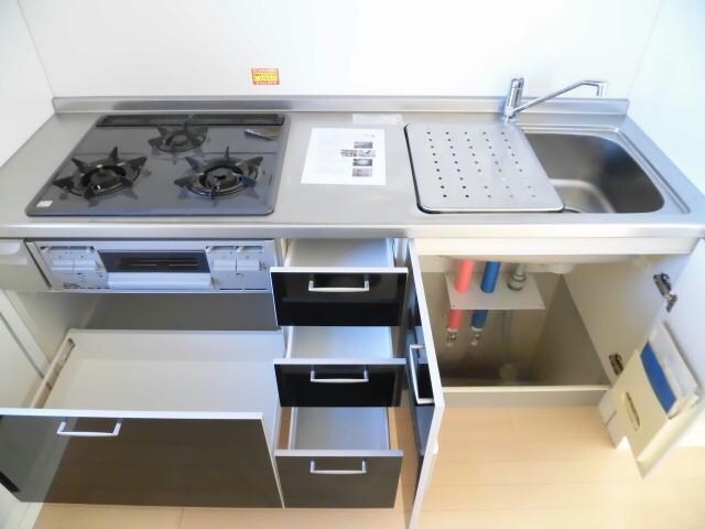 ヴィクトワールⅡＢ（境伊与久）の物件内観写真