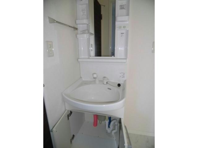 ヴィクトワールⅡＢ（境伊与久）の物件内観写真