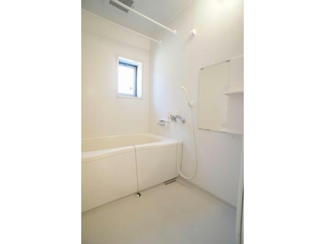 コートリシャールA（宮子町）の物件内観写真