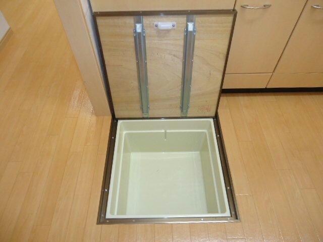 フォレスト・ヴィラ（西小保方町）の物件内観写真