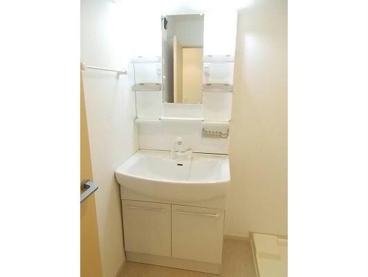 サンセレーノ光（今泉町）の物件内観写真