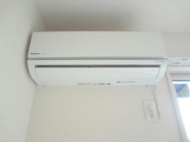 ローズハイツ（茂呂町）の物件内観写真