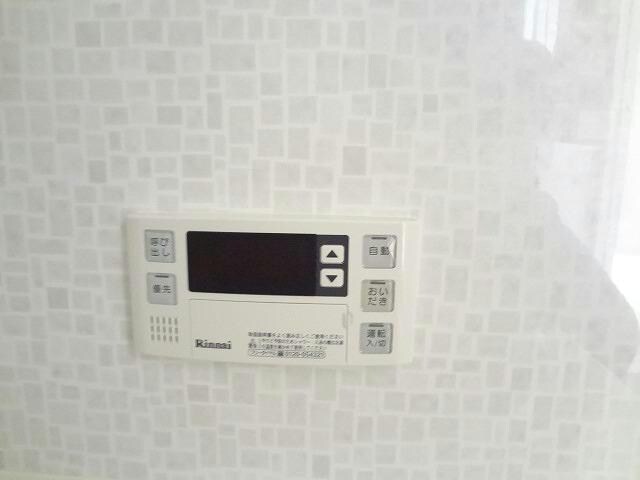 ローズハイツ（茂呂町）の物件内観写真