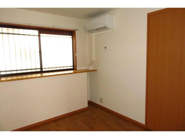 ヴィンテージⅡ（波志江町）の物件内観写真