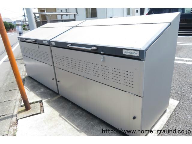 ブルーサファイアA（茂呂町）の物件外観写真