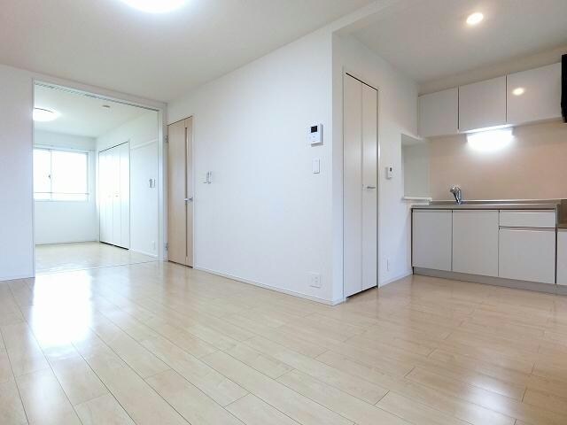 サン・カブラキ（東小保方町）の物件内観写真