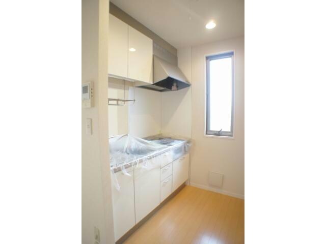 ケイコーポＥ（南千木町）の物件内観写真