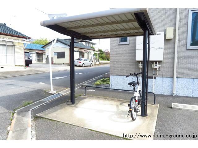 プルメリア（昭和町）の物件外観写真