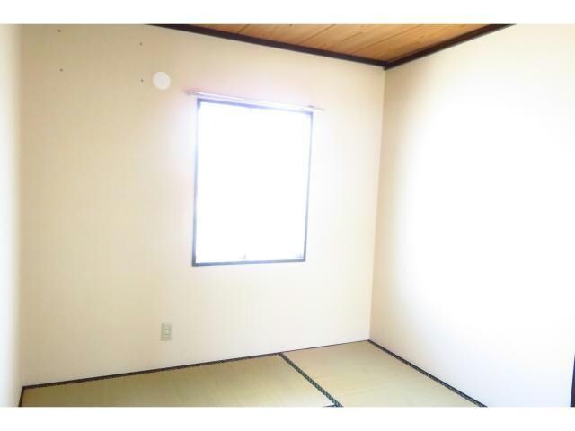 スナオハイツ（山王町）の物件内観写真