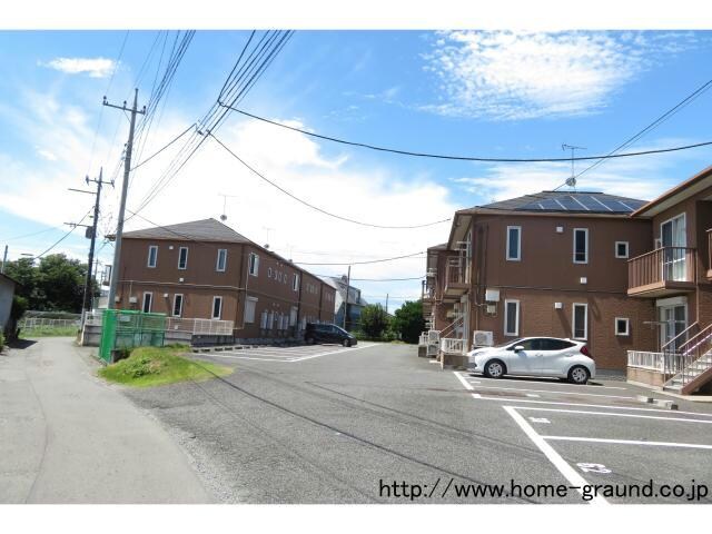 ヴィラ・ブルーノＥ（稲荷町）の物件外観写真