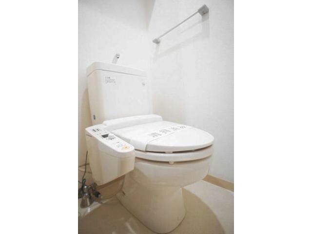 ヴィクトワール（田中島町）の物件内観写真